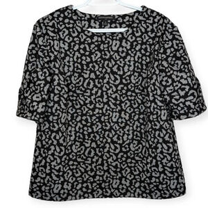 Banana Republic Black & Silver Grey Leopard Print Dressy Top Short Sleeve Medium